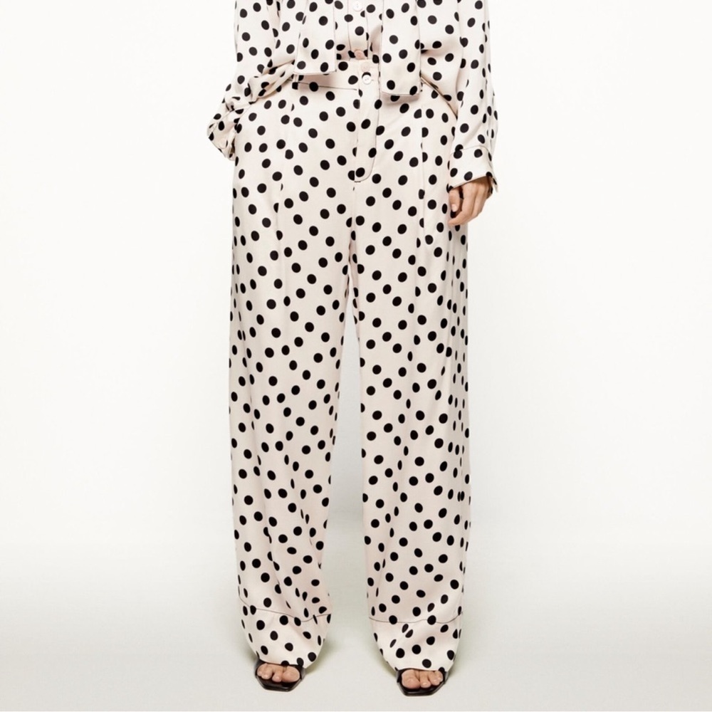 Zara - Picture 4 of 6